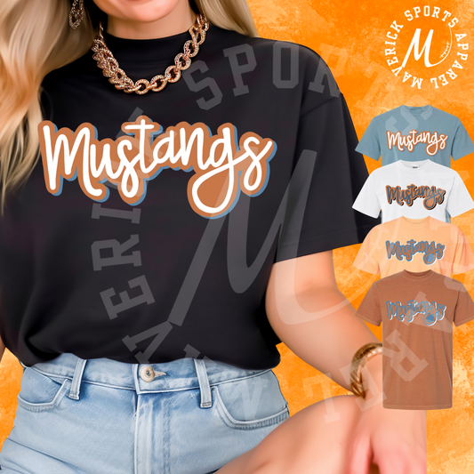 McReavy Mustangs Hand-Drawn Bubble Script – Comfort Colors® Tee